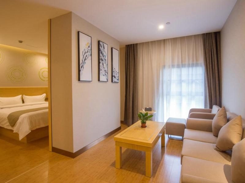 GreenTree Inn Hefei Binhu District Hangzhou Road Expressway Times Square Business Hotel 23/31