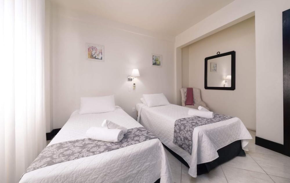 Hotel Evora 36/57