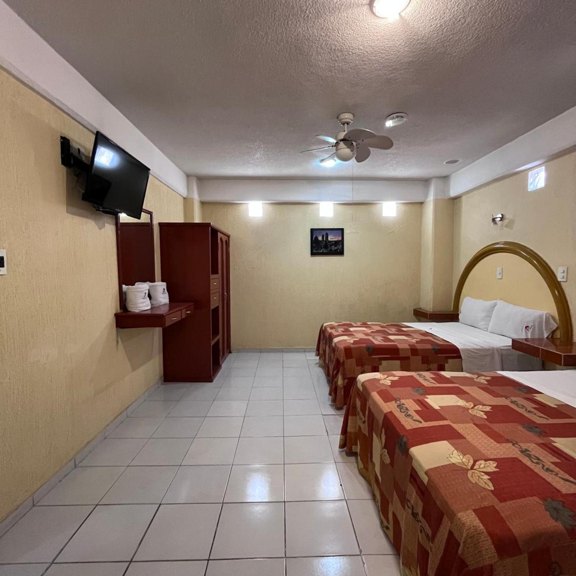 غرفة سوبيريور بسريرين منفصلين، Hotel Central 3/7