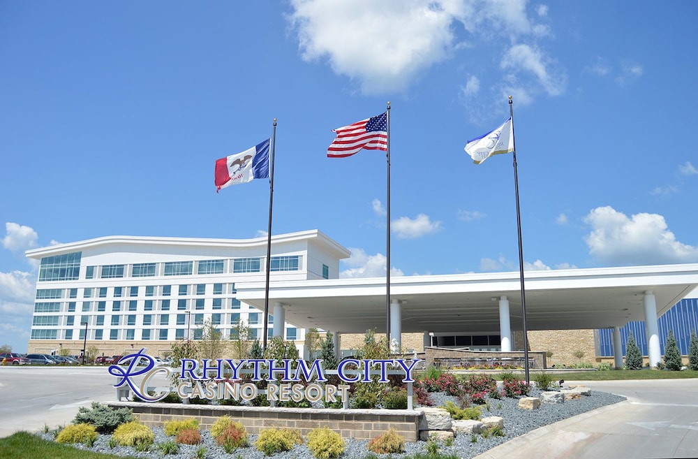 Rhythm City Casino And Resort 2/48