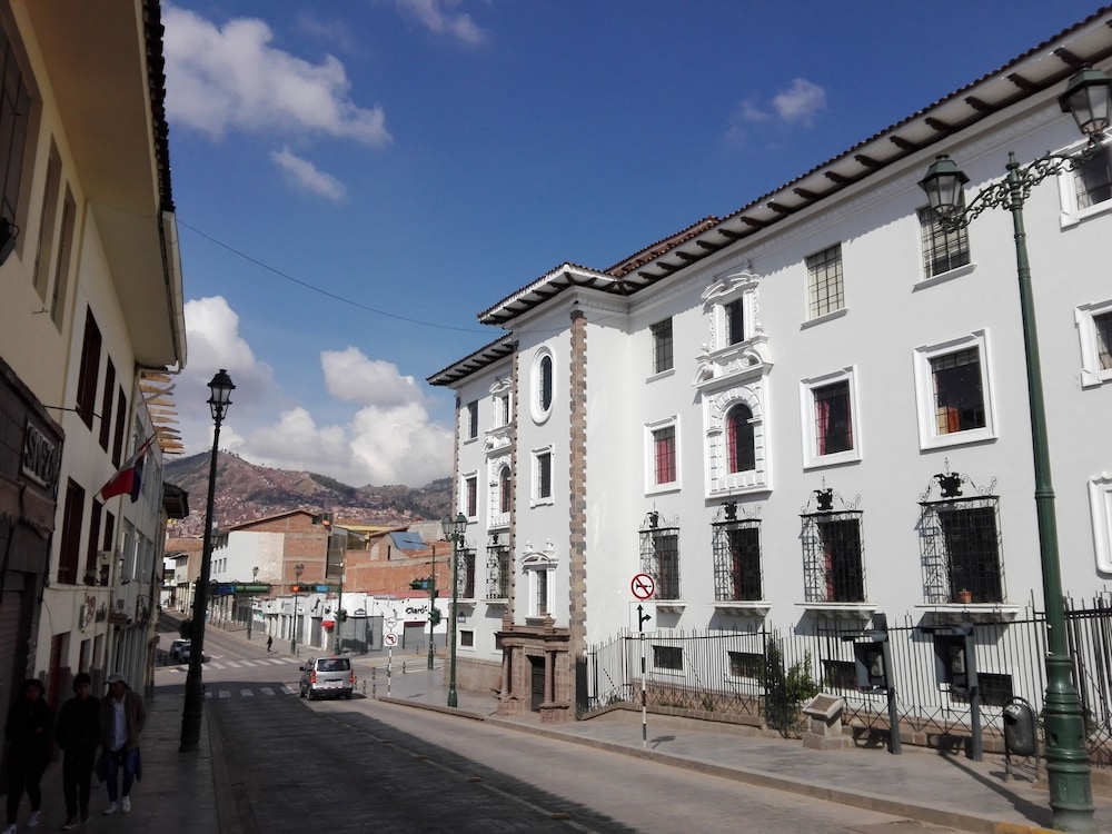 Intiwatana Hotel Boutique 3/50