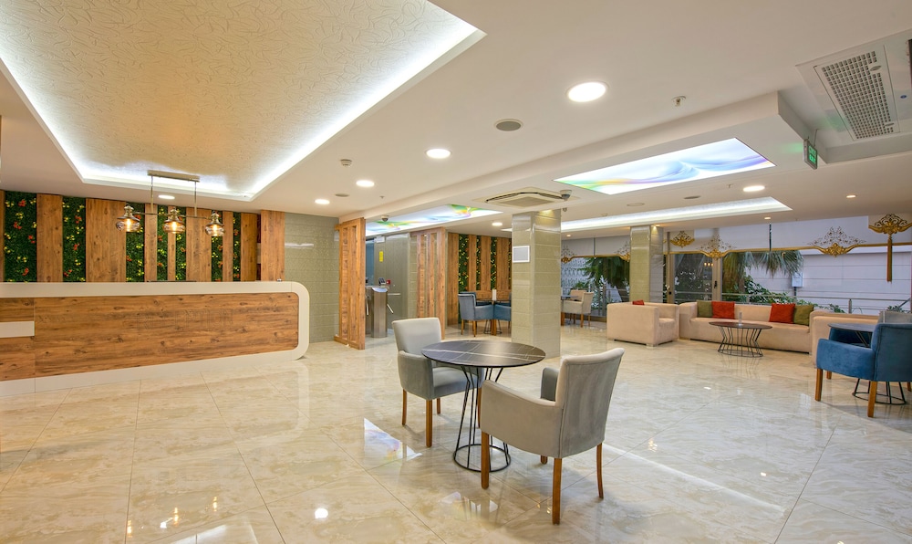 CITRUS PARK HOTEL 7/56