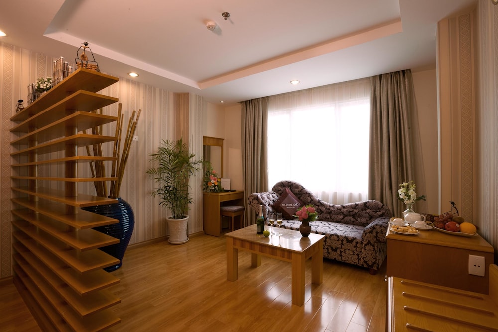 Silverland Sil Hotel and Spa 32/50