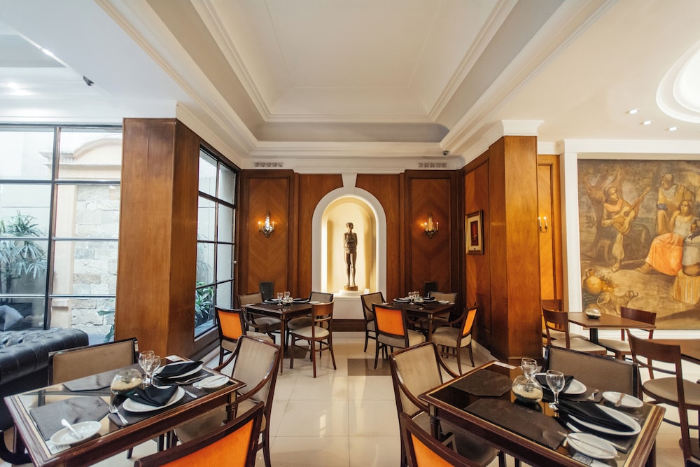 DORA HOTEL BUENOS AIRES 58/61