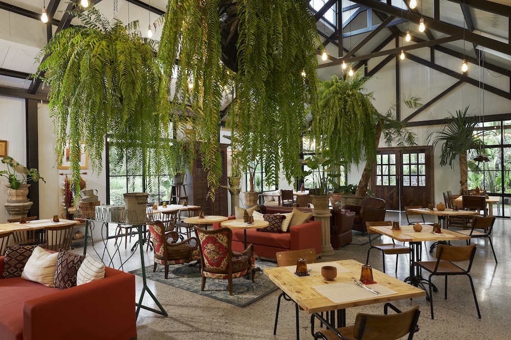 The Peri Hotel Khao Yai 52/64