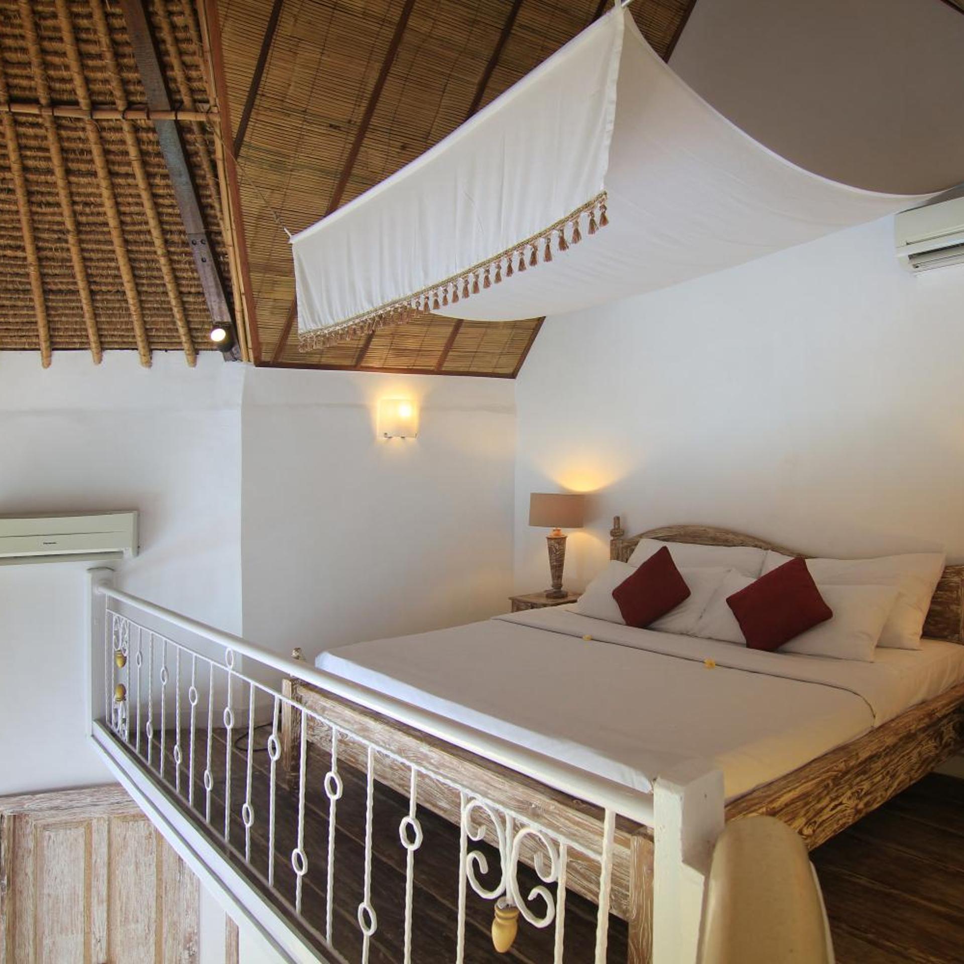 Lagoon Villa