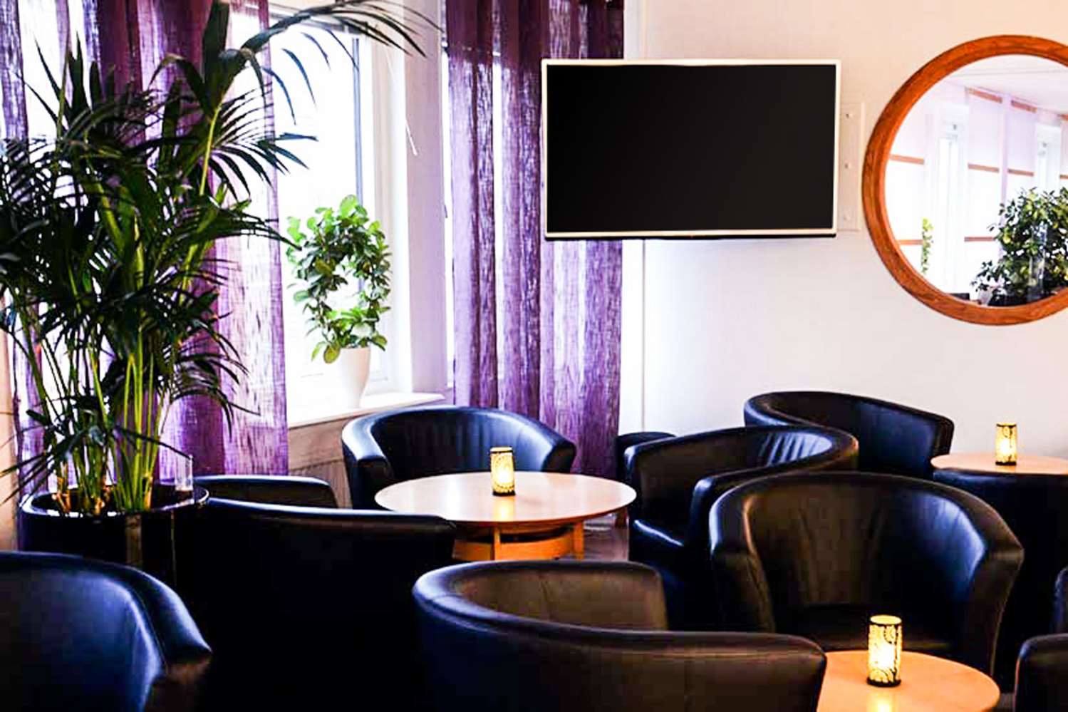 Home Hotel Etage 36/37