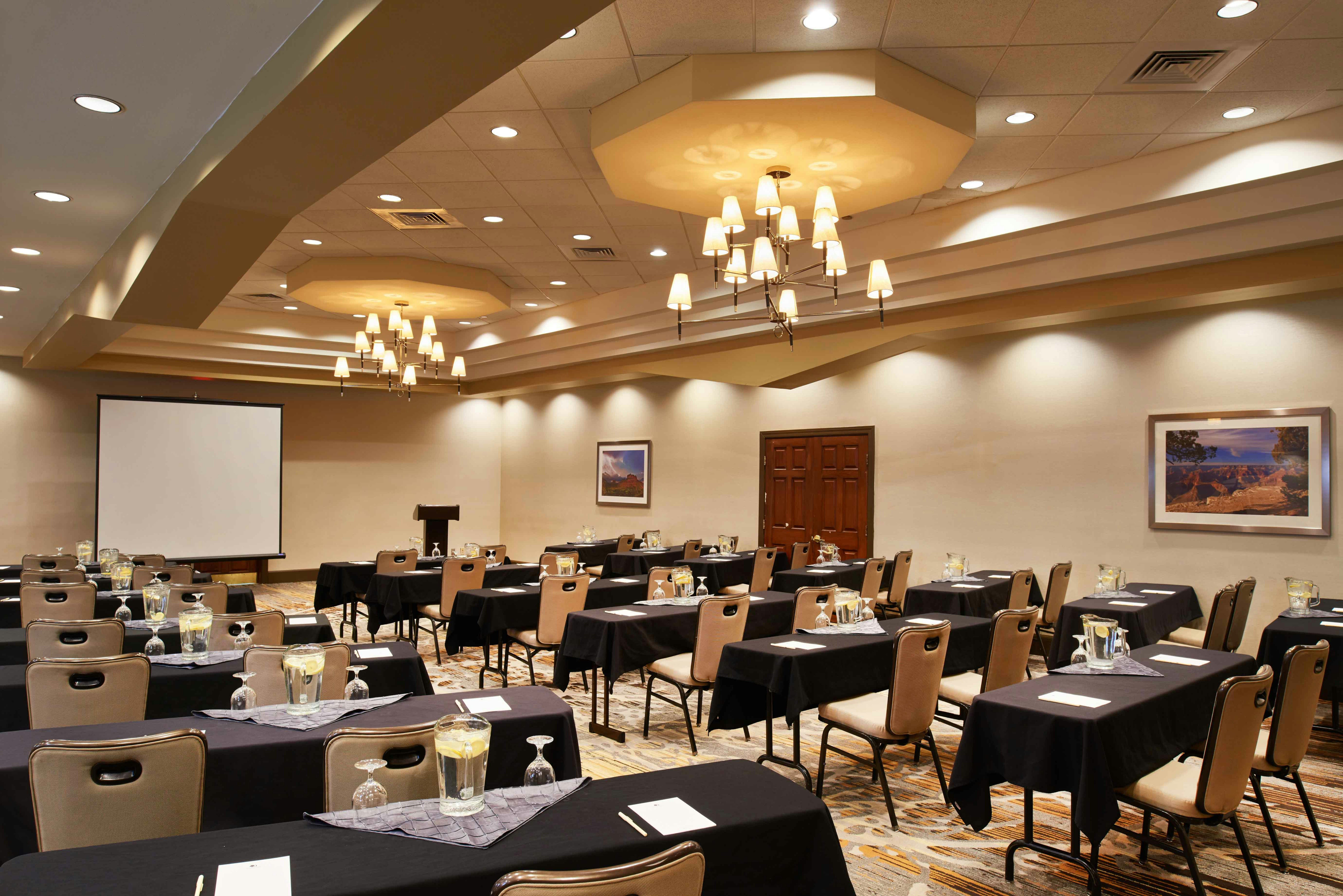 DoubleTree by Hilton Flagstaff 56/72