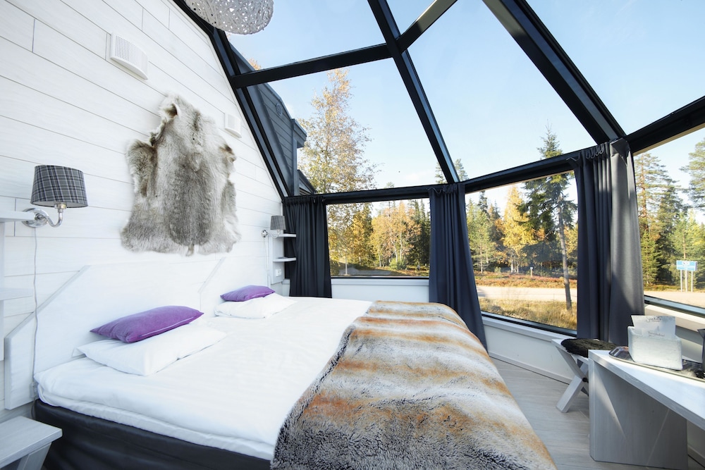 Igloo, Premium