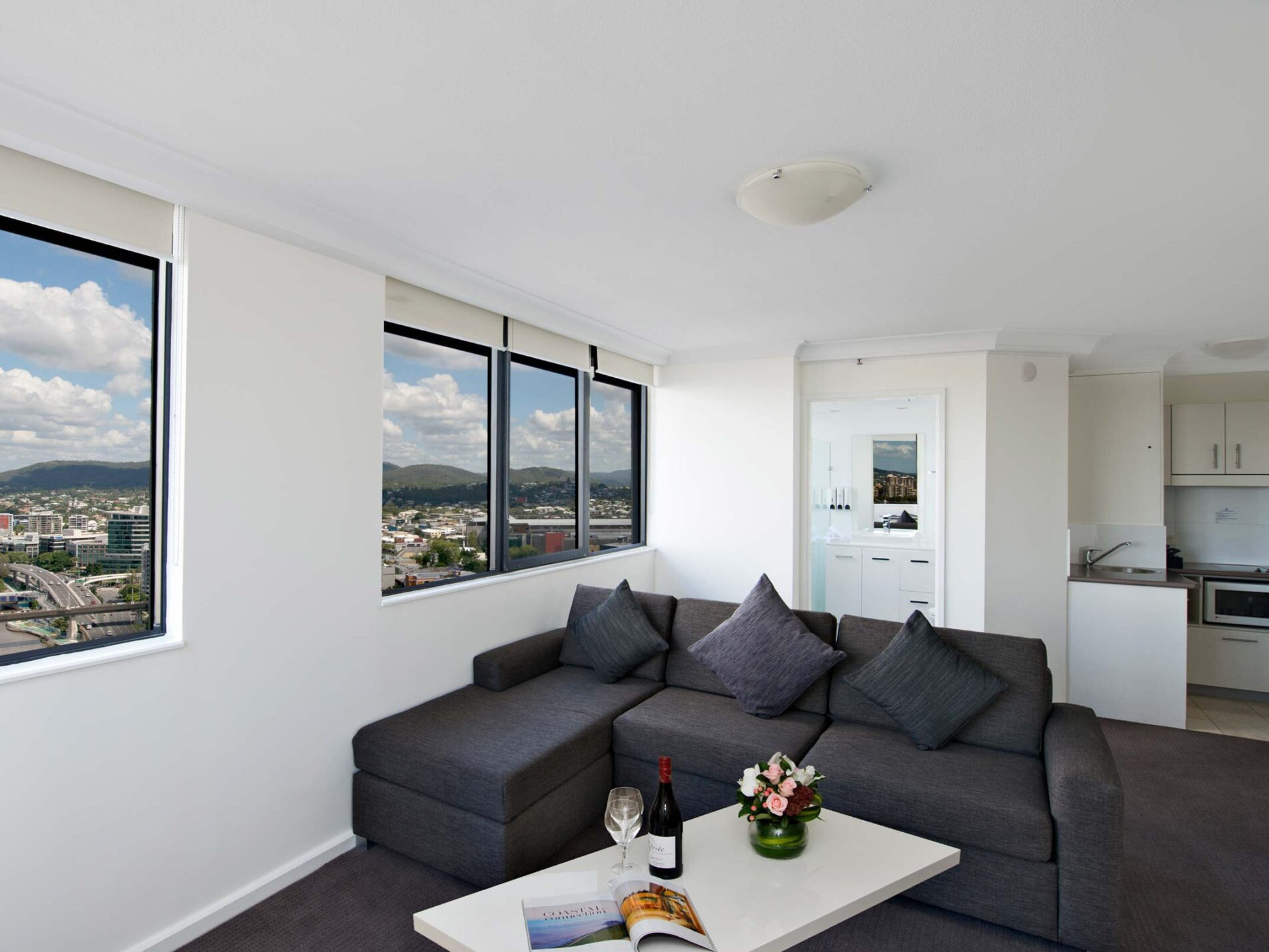 PARK REGIS NORTH QUAY 24/58