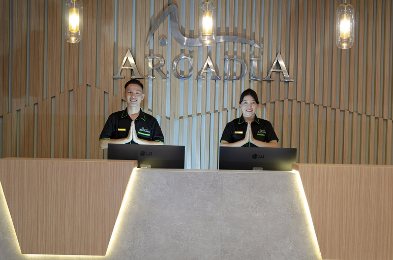 Arcadia Hotel Manado 3/11
