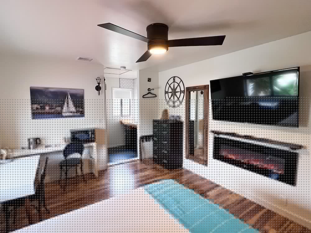 Haley Hotel 49/67