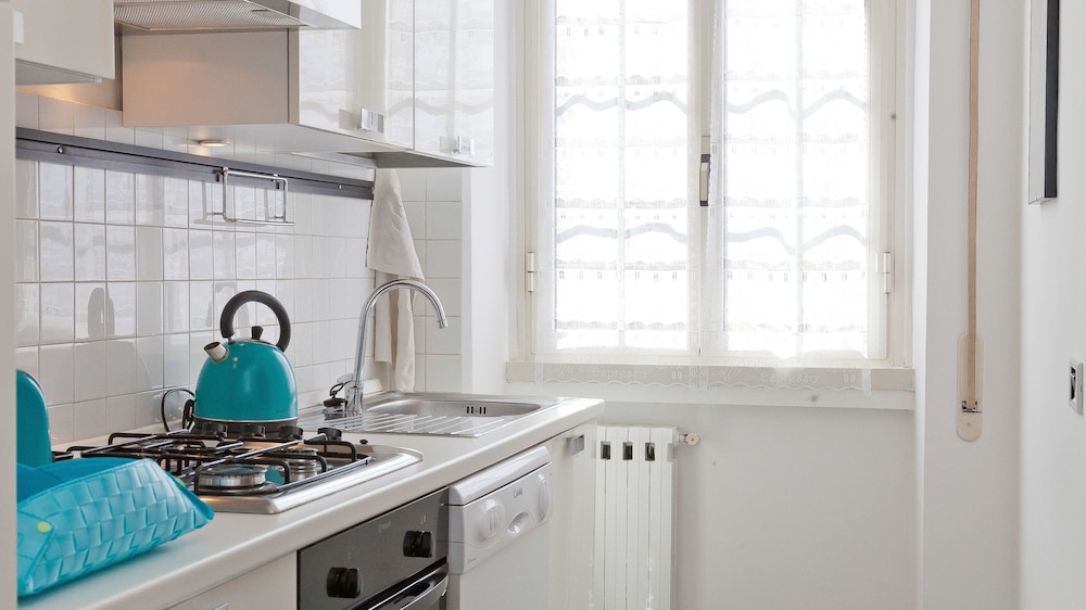 Rental In Rome Pateras Flower 22/24