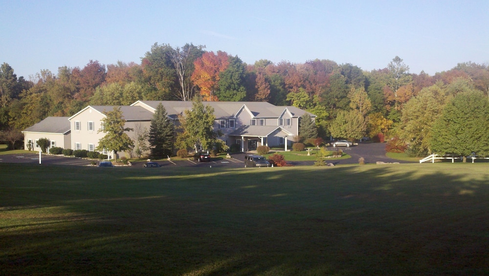 Brook Pointe Inn 4/53
