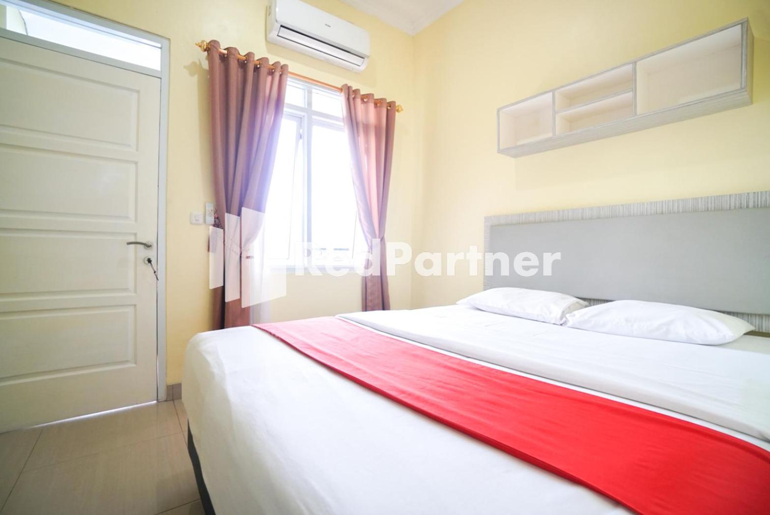 OYO 3964 Indah Residence Syariah 9/47