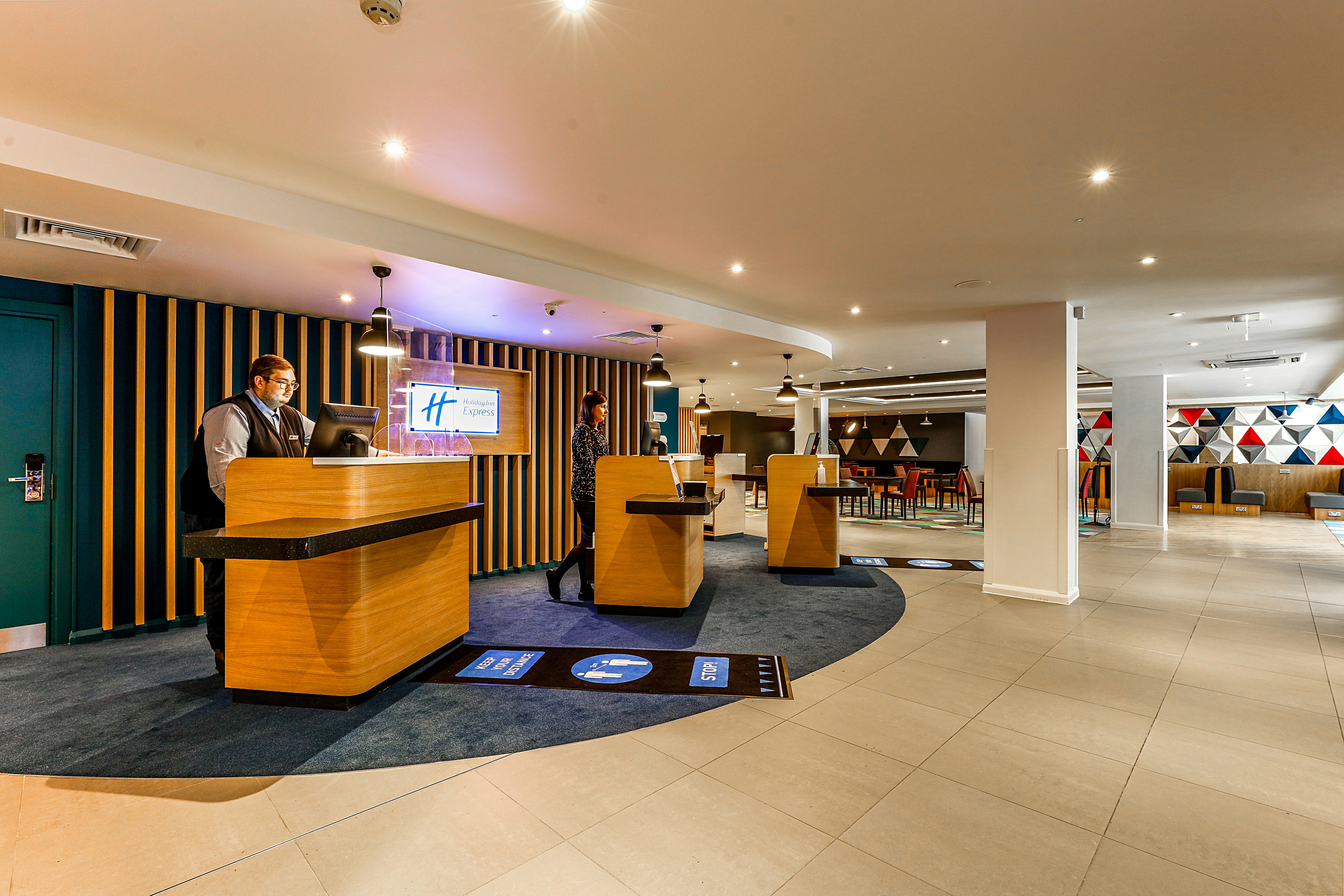 Holiday Inn Express London Hammersmith 4/43