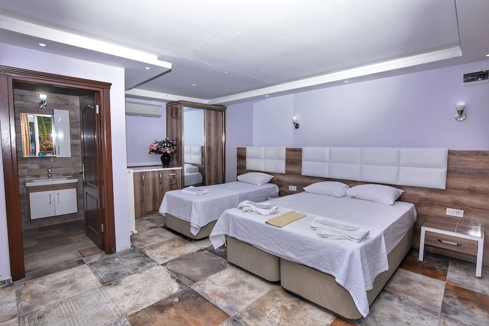 Uzunhan Hotel 31/46
