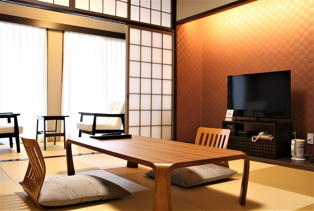 Miyahama Grand Hotel 18/24