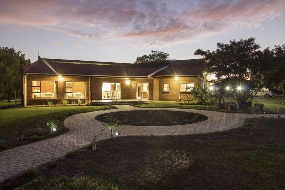 Tsitsikamma Manor 2/50