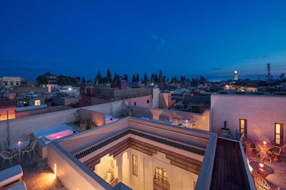 Riad 72 73/76