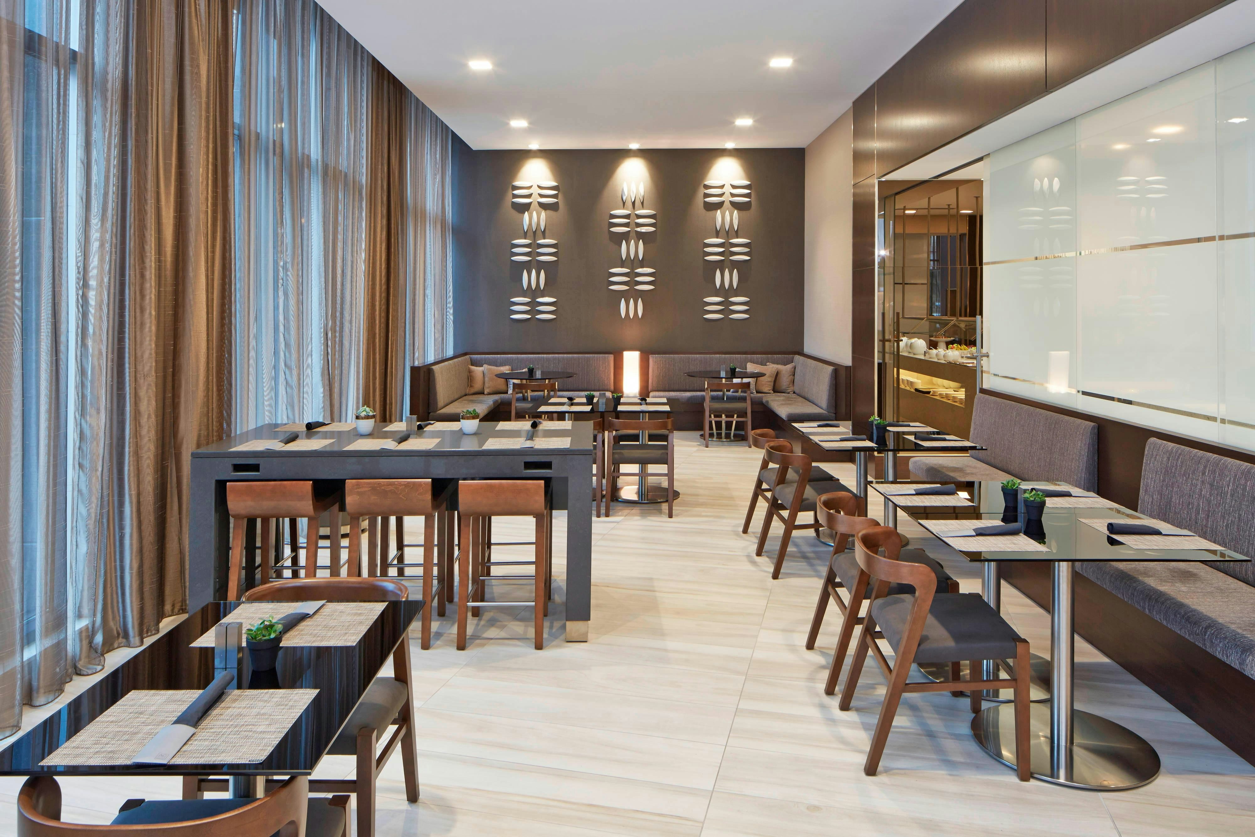 Ac Hotel By Marriott Minneapolis Downtown 30/44