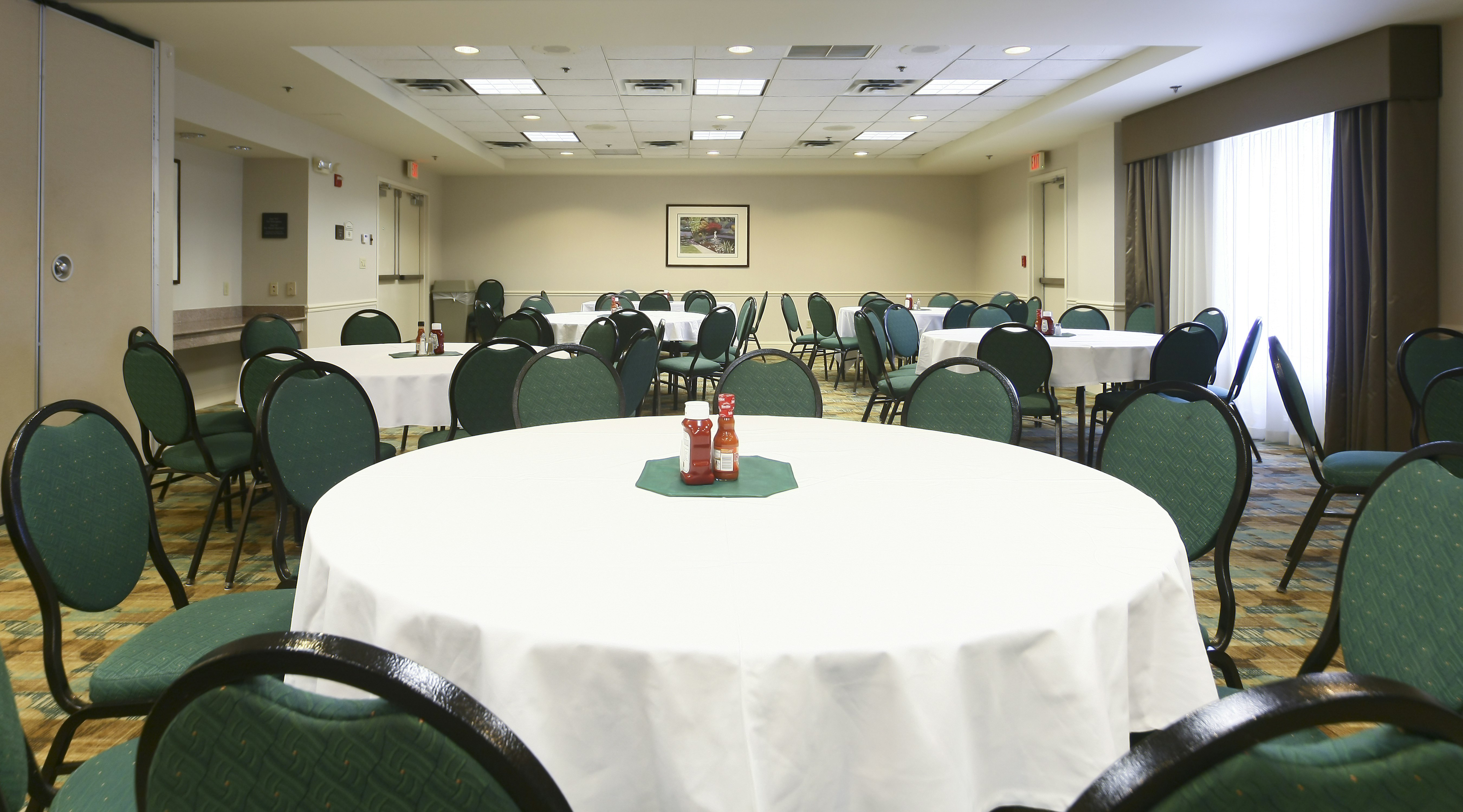 Hilton Garden Inn Secaucus Meadowlands 58/62