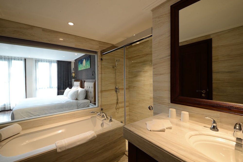 The Chi Boutique Hotel 22/66