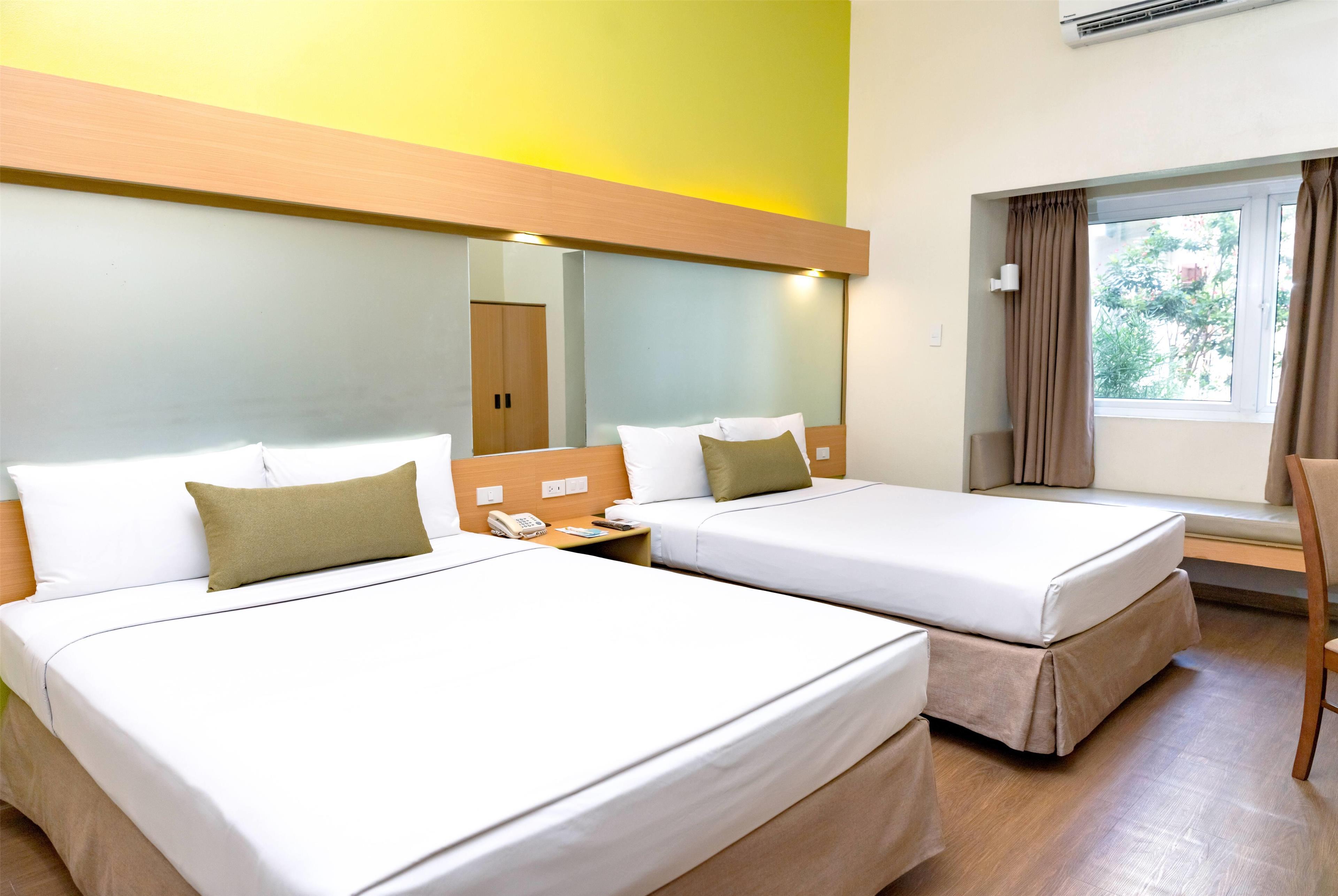 Room at Microtel By Wyndham Davao, DAVAO