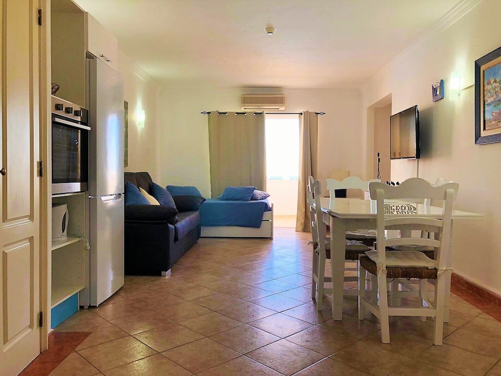 BORDA D AGUA APARTMENTS 46/75