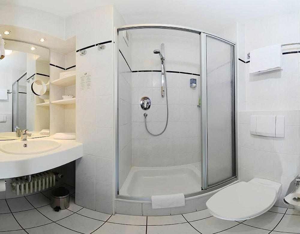 Hotel Schweizer-Hof Baden Baden 20/26