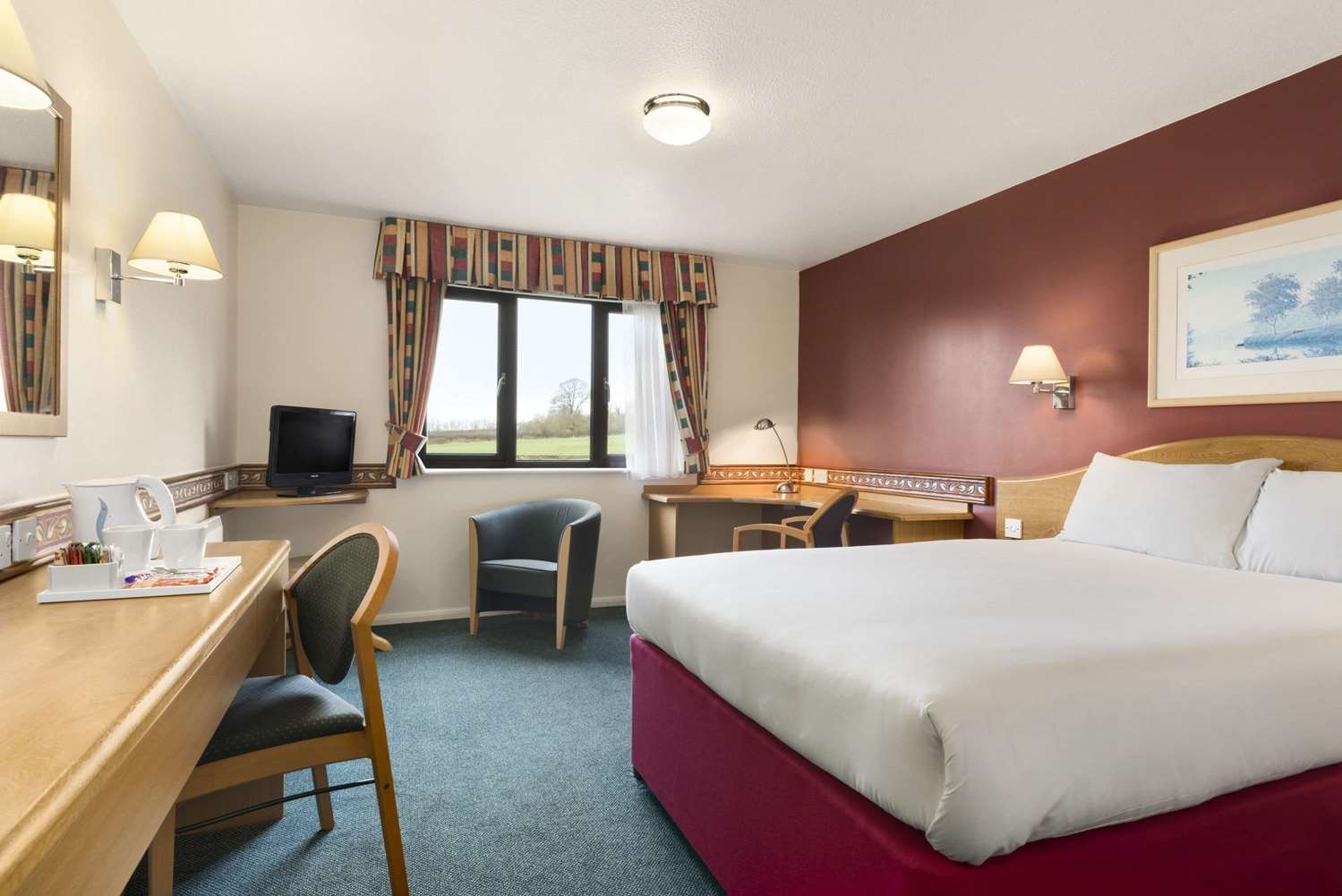 Days Inn Michaelwood M5 3/12