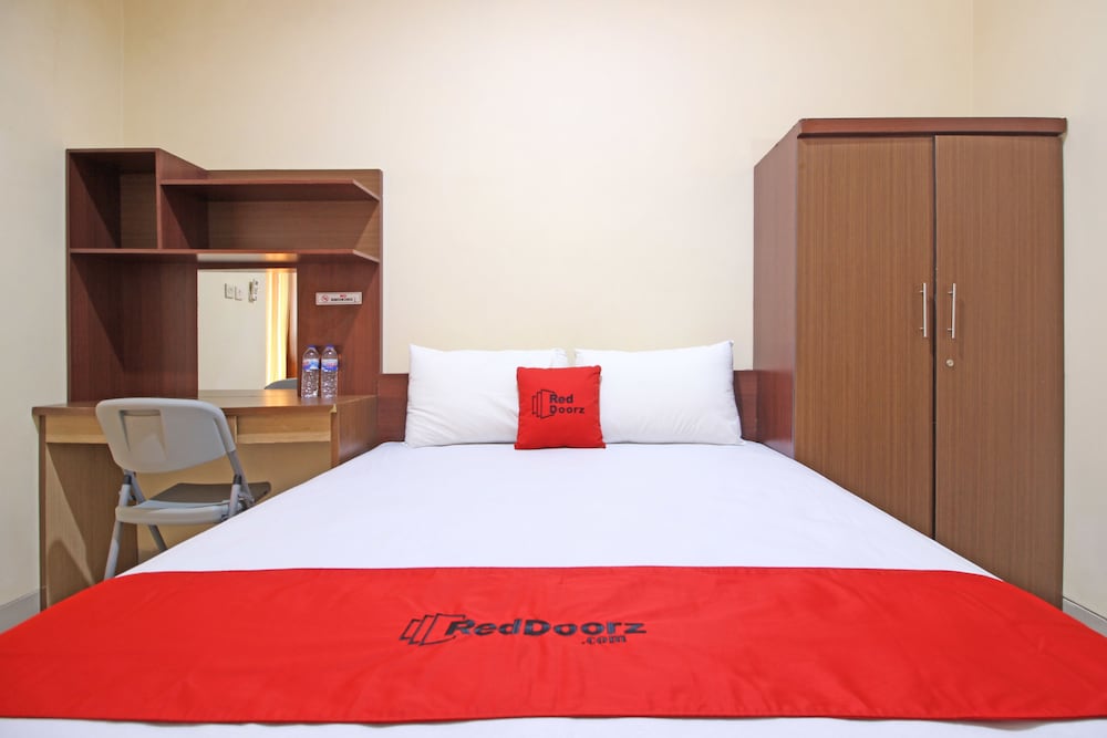 Reddoorz Near Hartono Mall 3 7/30