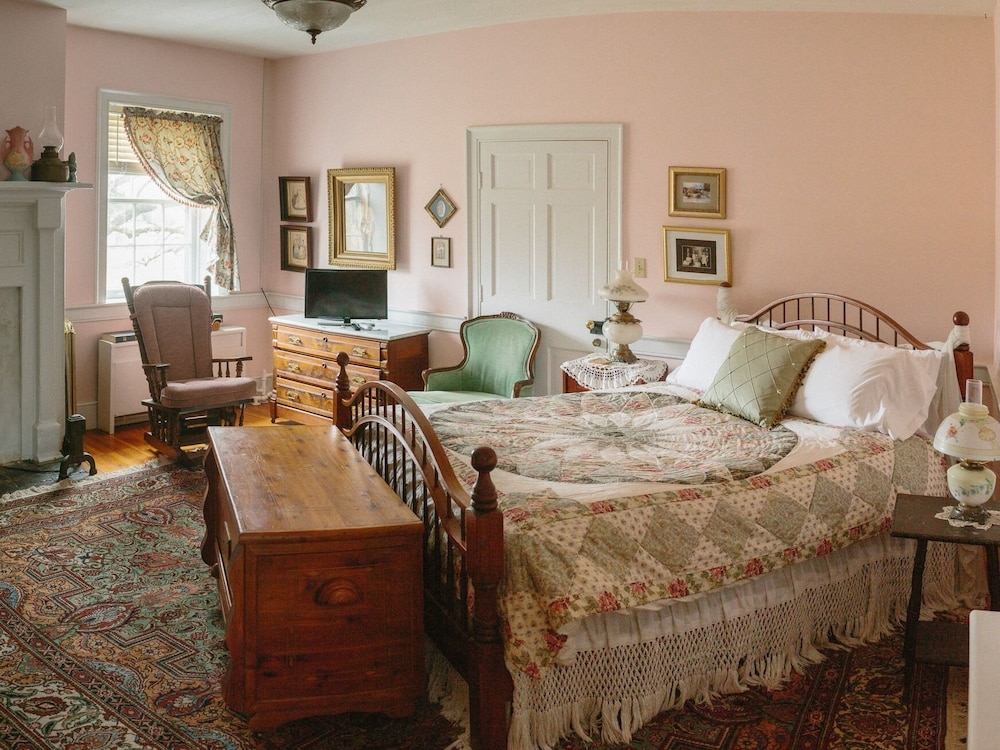 Cave Hill Farm Bed and Breakfast 33/50