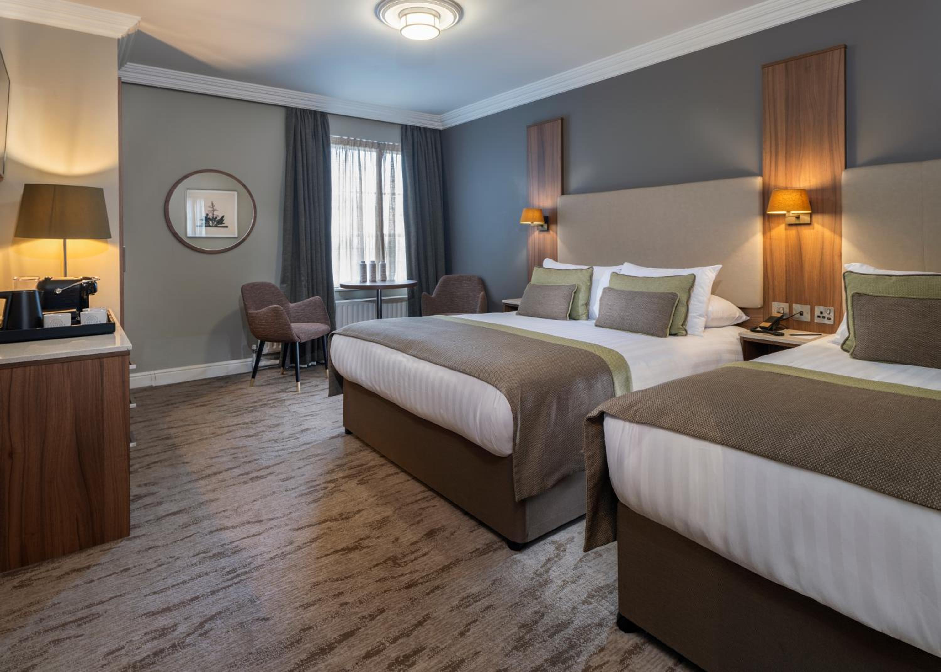 Room, Triple, 1 Double and 1 Single Bed