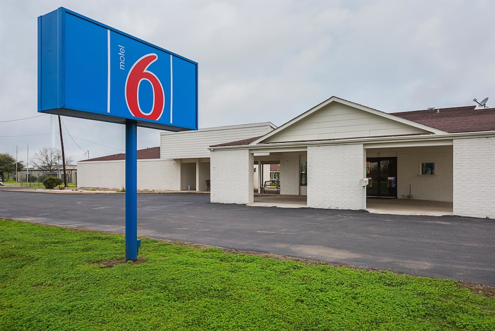Motel6 Madisonville Tx 23/31