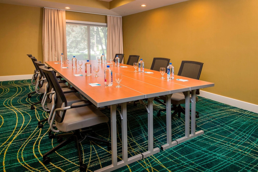SpringHill Suites Gaithersburg 27/33