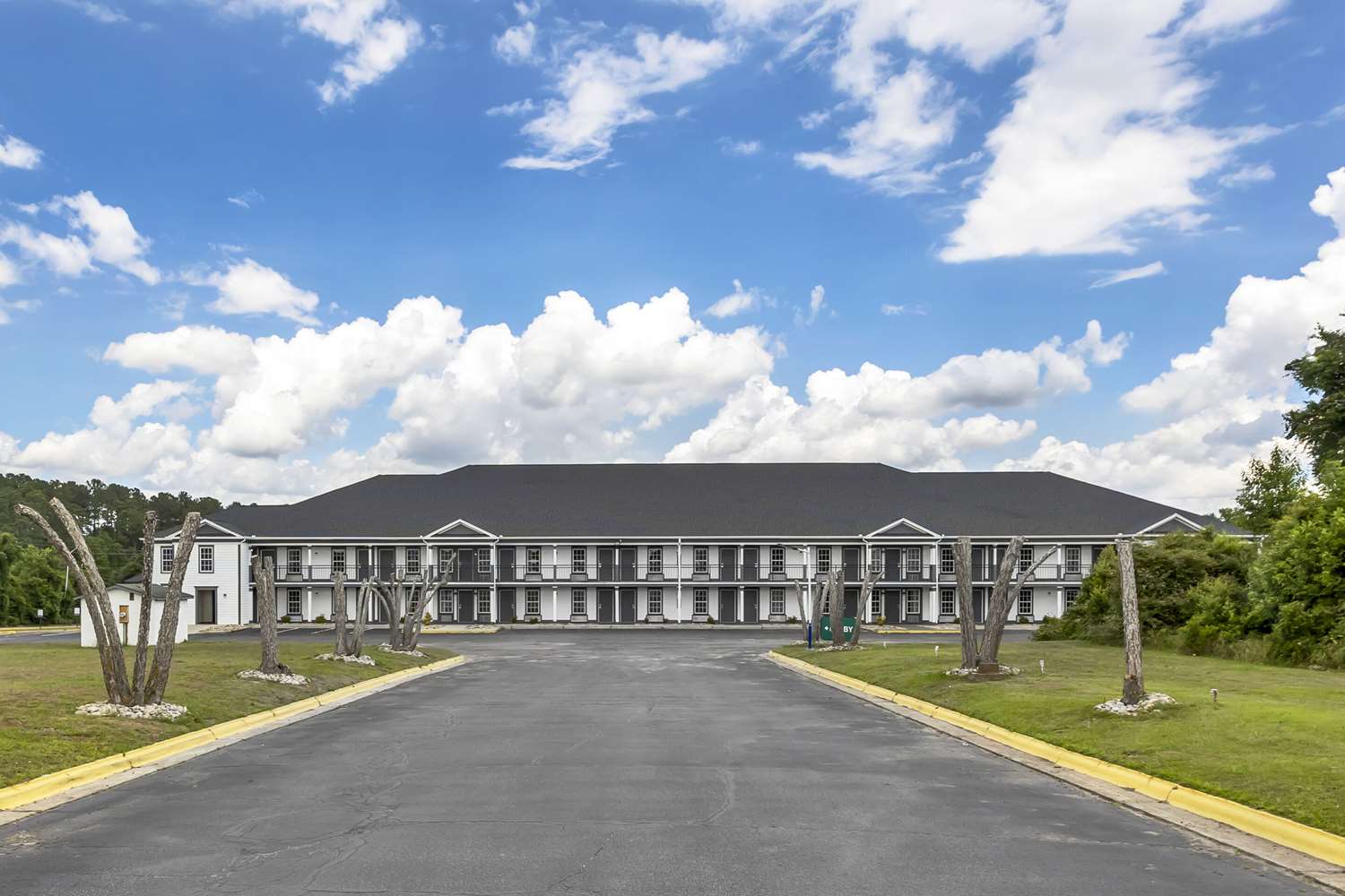 Quality Inn & Suites Santee I-95 28/31
