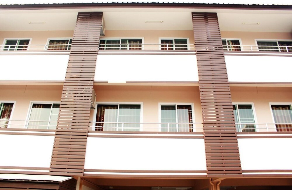 Pornkasem House 2/38
