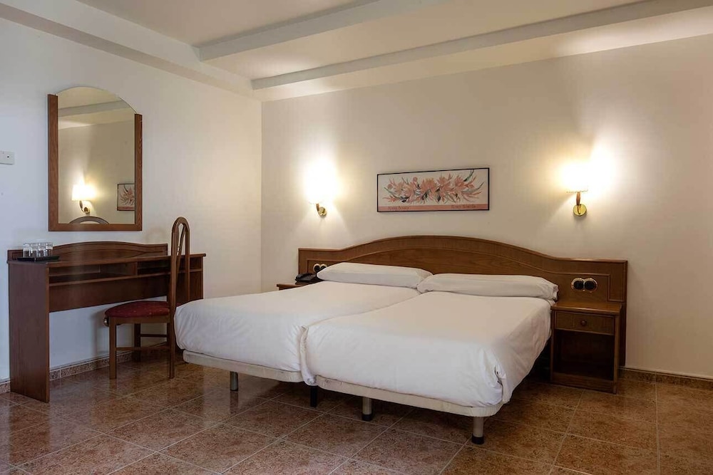 Hotel Cervol 11/44