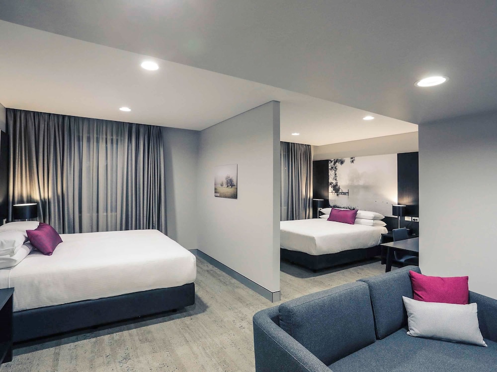 Mercure Tamworth 19/55