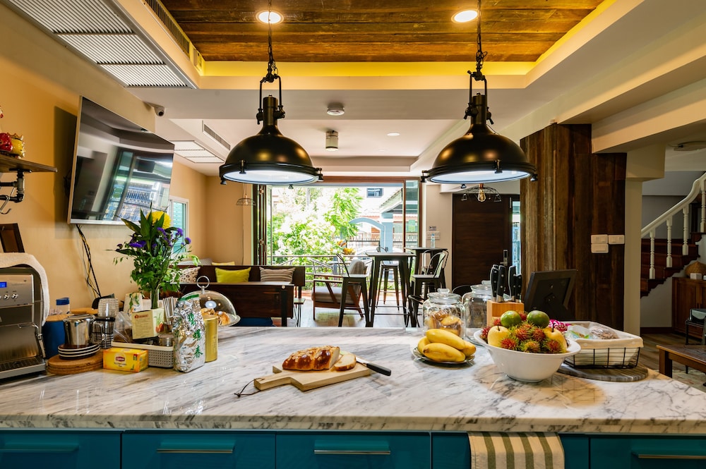 Maneeya Park Residence 5/50