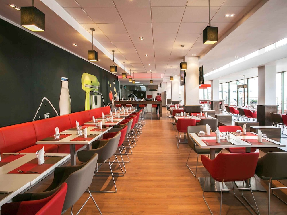 Ibis Lagos Ikeja 55/74