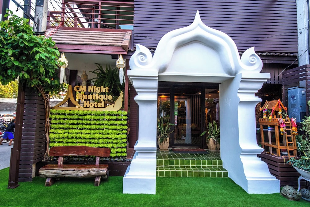 Chiang Mai Night Bazaar Boutique Hotel 64/71
