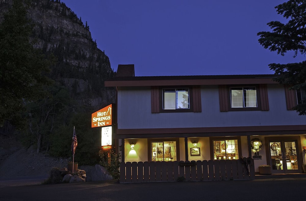 Hot Springs Inn 1/50