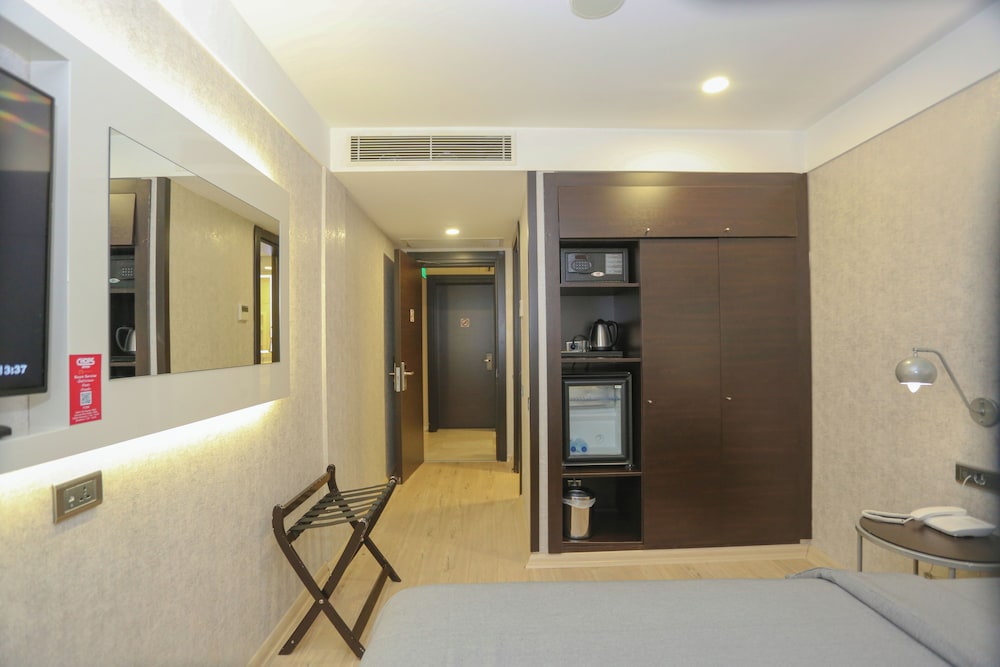 Milord Hotel 30/45