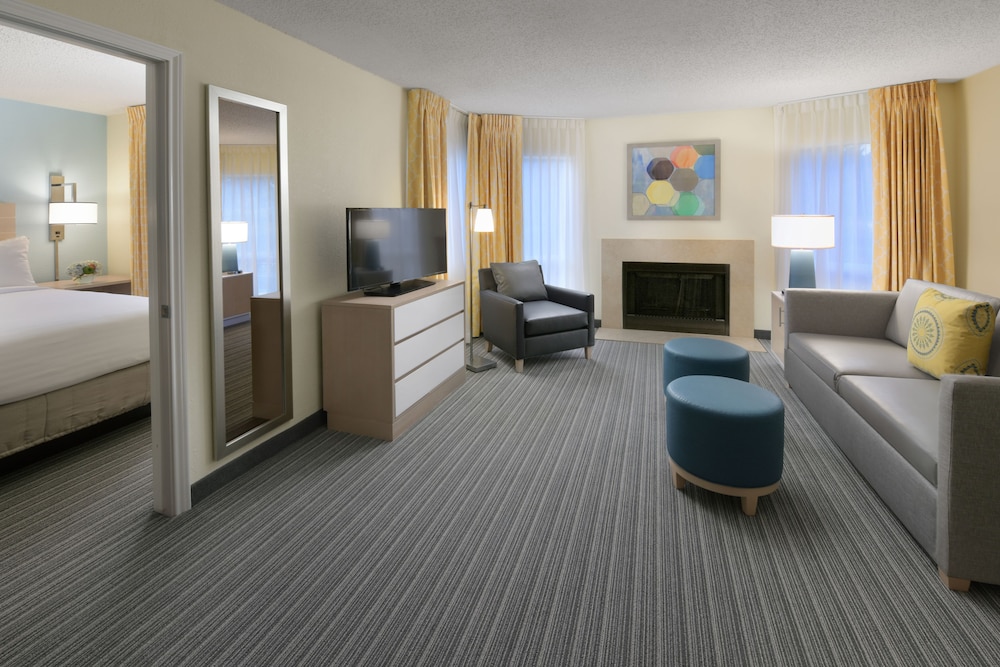 Sonesta Es Suites Cincinnati Blue Ash 28/45