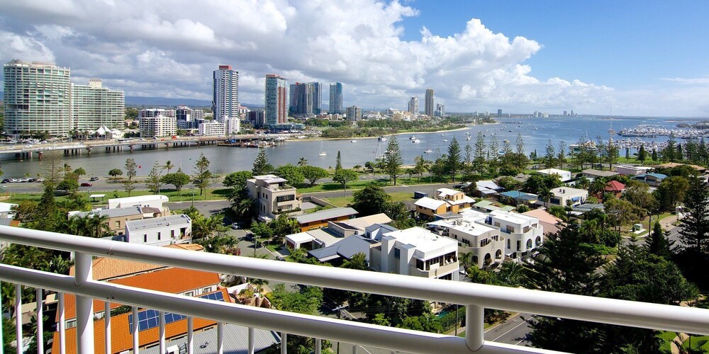 Ocean Sands Resort Gold Coast 6/49