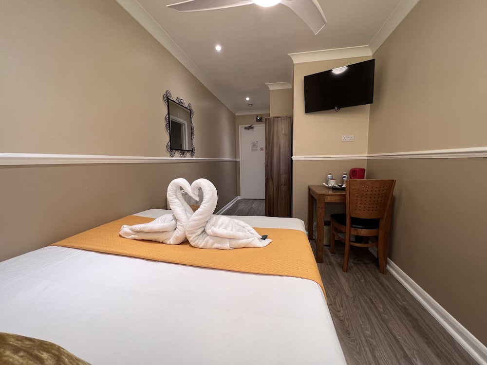 The Commongate Hotel 7/48