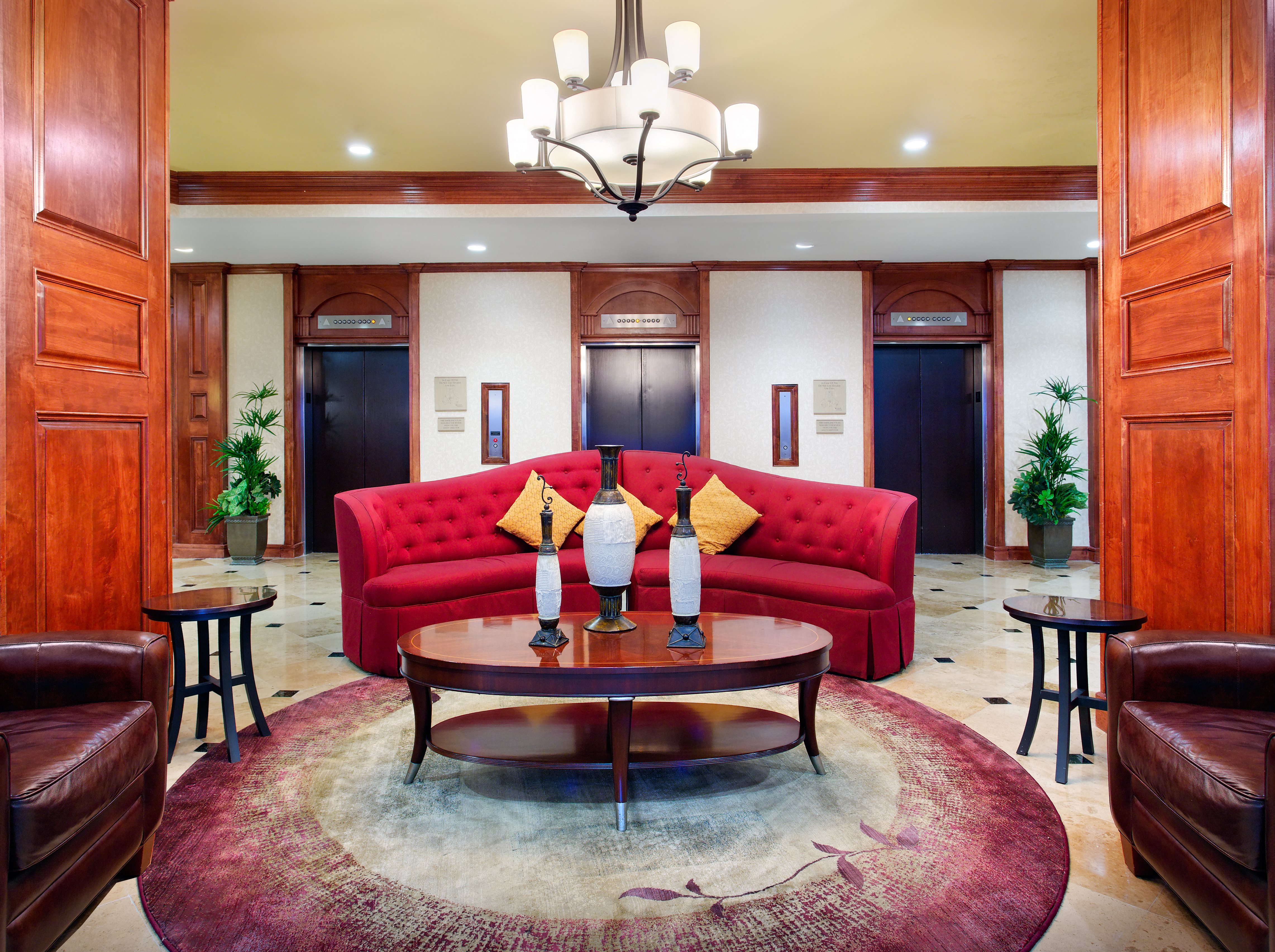 Holiday Inn Market Center Dallas 35/50