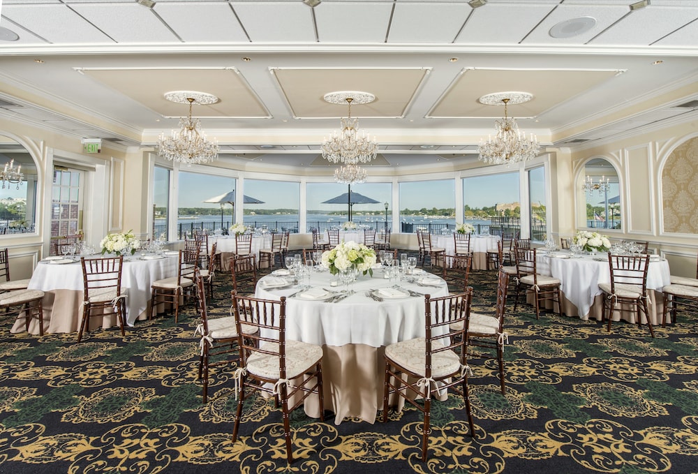 Molly Pitcher Inn 24/28